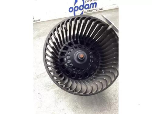 Kachel Ventilatiemotor-7916586