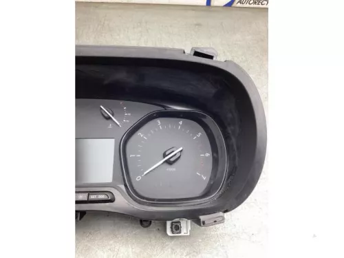 Kilometerteller KM-8177086