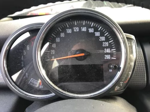 Kilometerteller KM-8102585