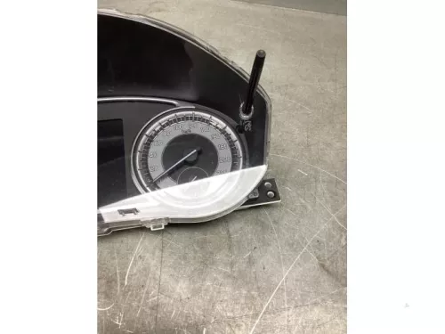 Kilometerteller KM-8182330