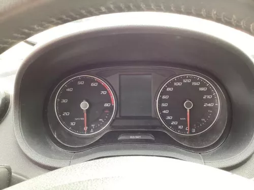 Kilometerteller KM-8181957