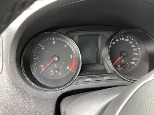 Kilometerteller KM-8269556