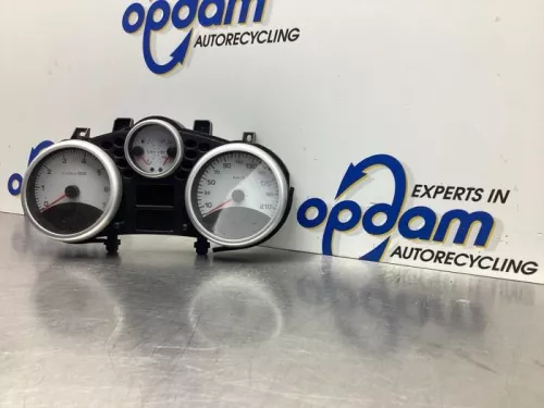 Kilometerteller KM-7821635