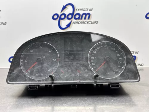 Kilometerteller KM-8252843