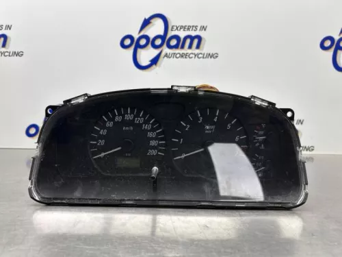 Kilometerteller KM-8317056