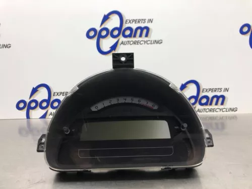 Kilometerteller KM-8213958