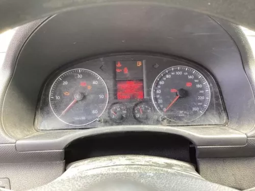 Kilometerteller KM-8224130