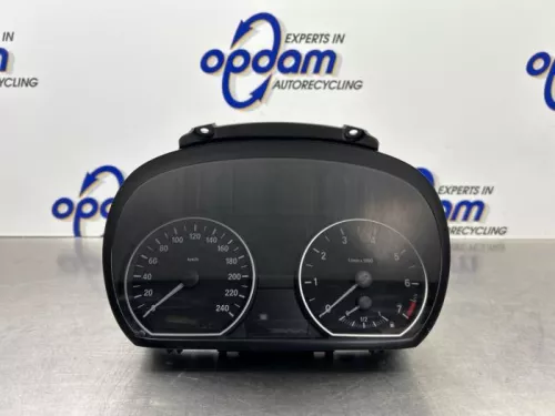 Kilometerteller KM-8263408