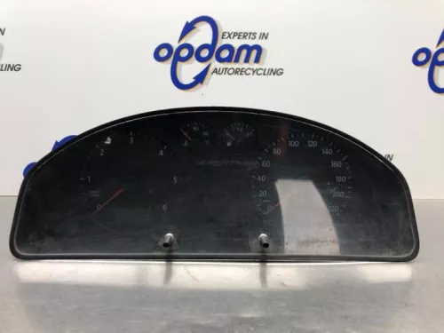 Kilometerteller KM-8254358