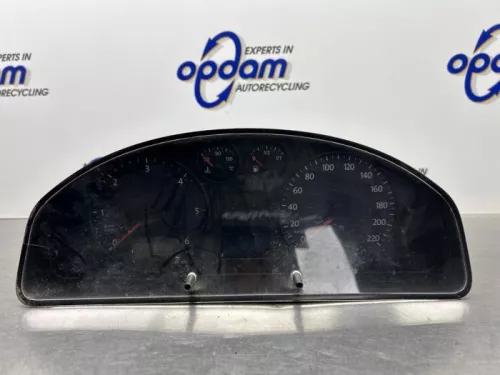 Kilometerteller KM-8266133