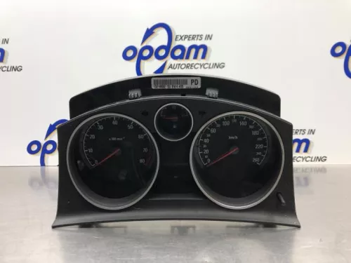 Kilometerteller KM-8251649