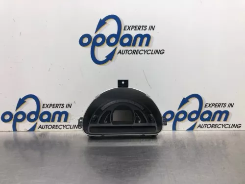 Kilometerteller KM-8135660