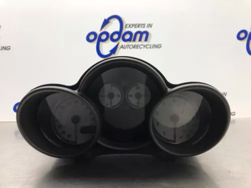 Kilometerteller KM-8242847