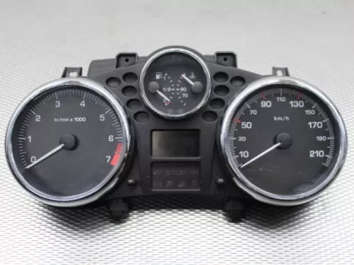 Kilometerteller KM-7883176