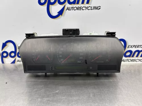 Kilometerteller KM-8296871