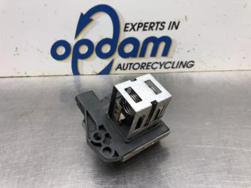 Koelvinweerstand-8108798