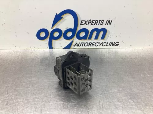 Koelvinweerstand-8048634