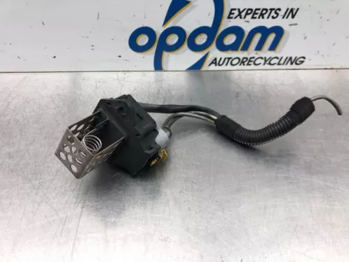 Koelvinweerstand-7616235