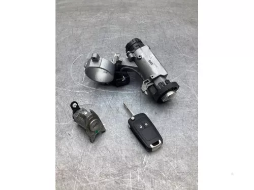 Kontaktslot+Sleutel-8056832