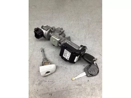 Kontaktslot+Sleutel-8138357