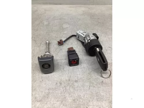 Kontaktslot+Sleutel-6902090