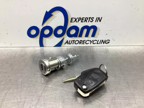 Kontaktslot+Sleutel-7871544