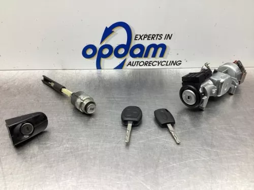 Kontaktslot+Sleutel-7932789