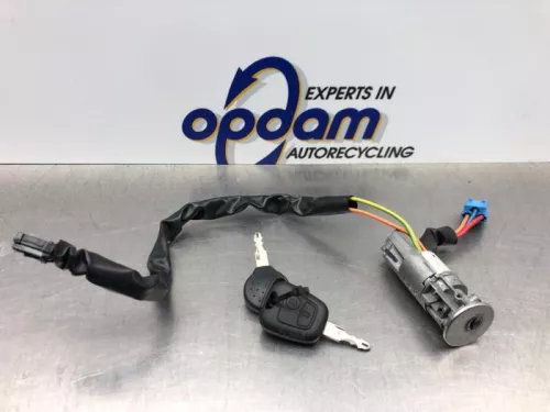 Kontaktslot+Sleutel-8168213