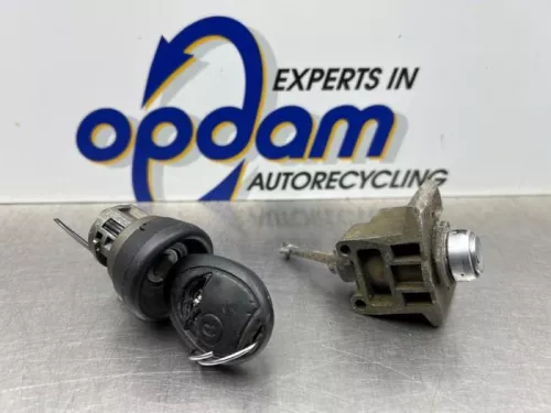 Kontaktslot+Sleutel-8281802