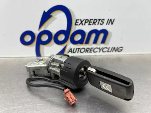 Kontaktslot+Sleutel-7879655