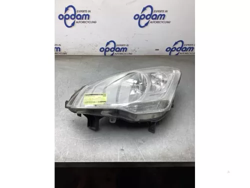 Koplamp links-8179213