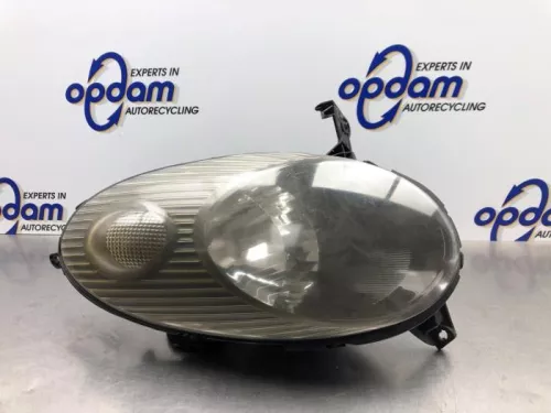 Koplamp links-8189454