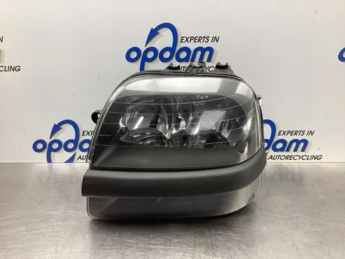 Koplamp links-8044783