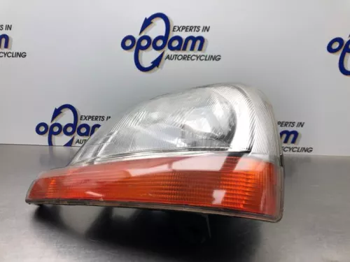 Koplamp links-8238583