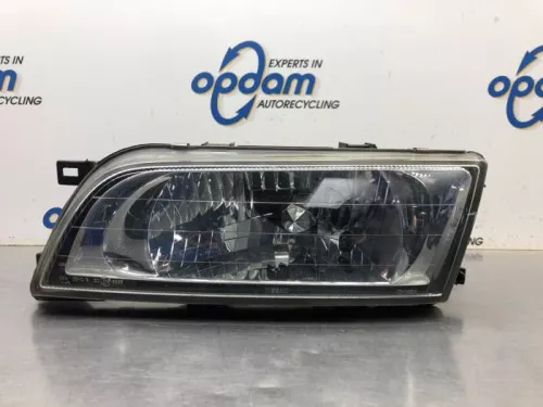 Koplamp links-8172733