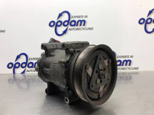 Renault Aircopomp 8200365787 k4jg7