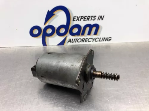 Nokkenas Verstelling-8206120