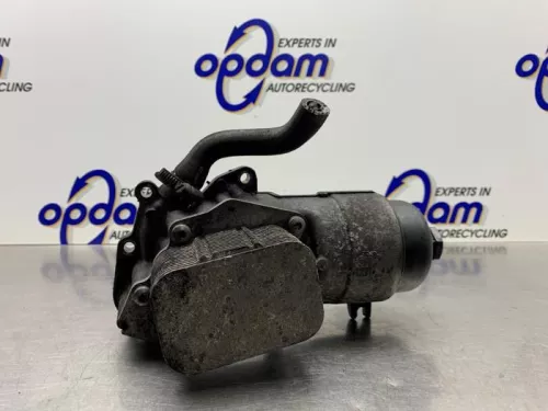 Oliefilterhuis-8250757