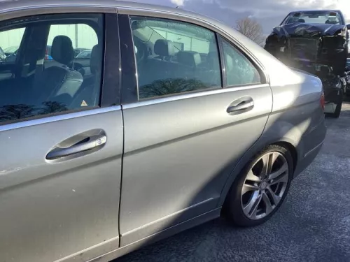 Portier 4Deurs links-achter-8294772