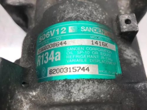 Renault Aircopomp 8200315744 k4mb7