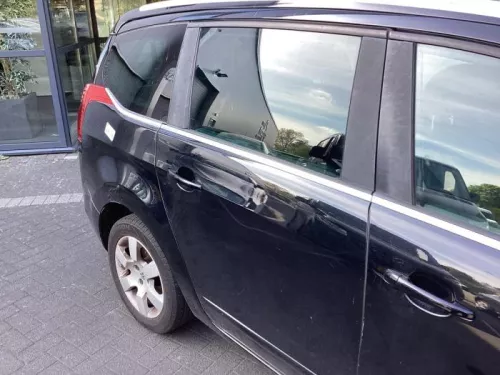 Portier 4Deurs rechts-achter-8310460