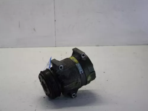 Renault Aircopomp 7700105765 f4rc7