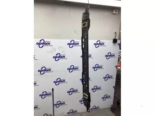 Radiateurbalk-8285417