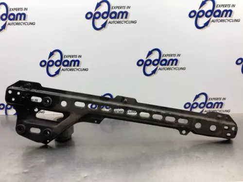 Radiateurbalk-8242837