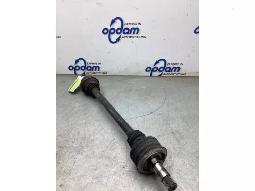 Aandrijfas links-achter Mercedes  724295