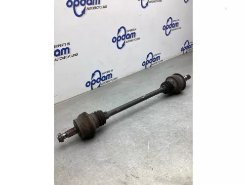 Aandrijfas links-achter Mercedes  711653