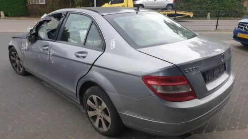 Aandrijfas links-achter Mercedes  716608