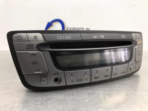Radio CD Speler-8200083