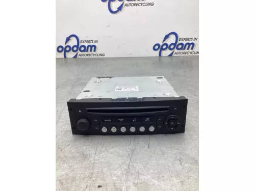Radio CD Speler-8037708