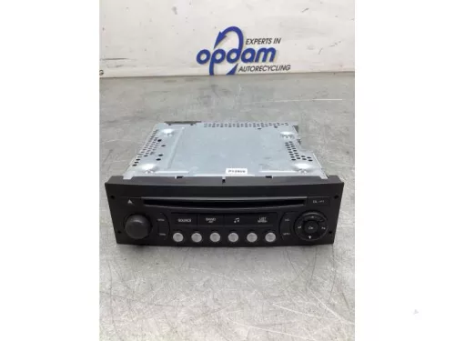 Radio CD Speler-8136235
